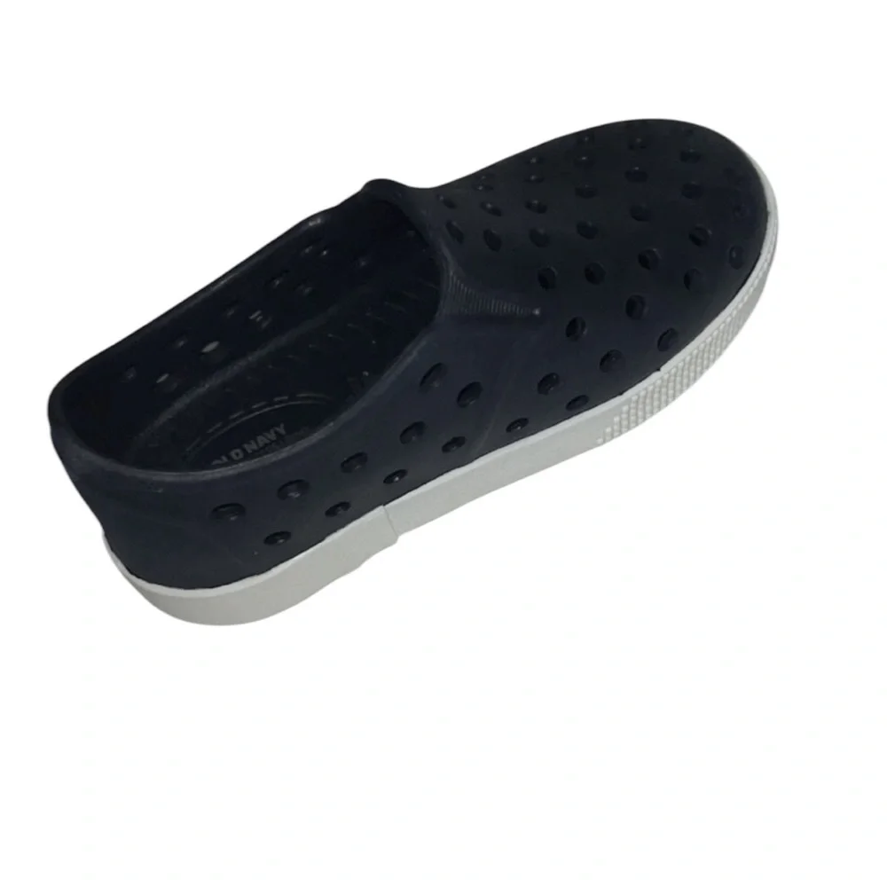 Old Navy Kids Shoes in Black and White
